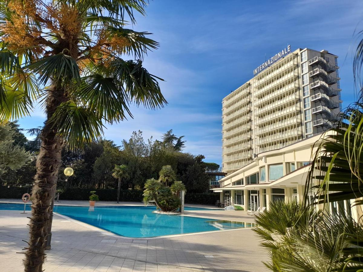 Hotel Internazionale Terme Abano Terme Exterior foto