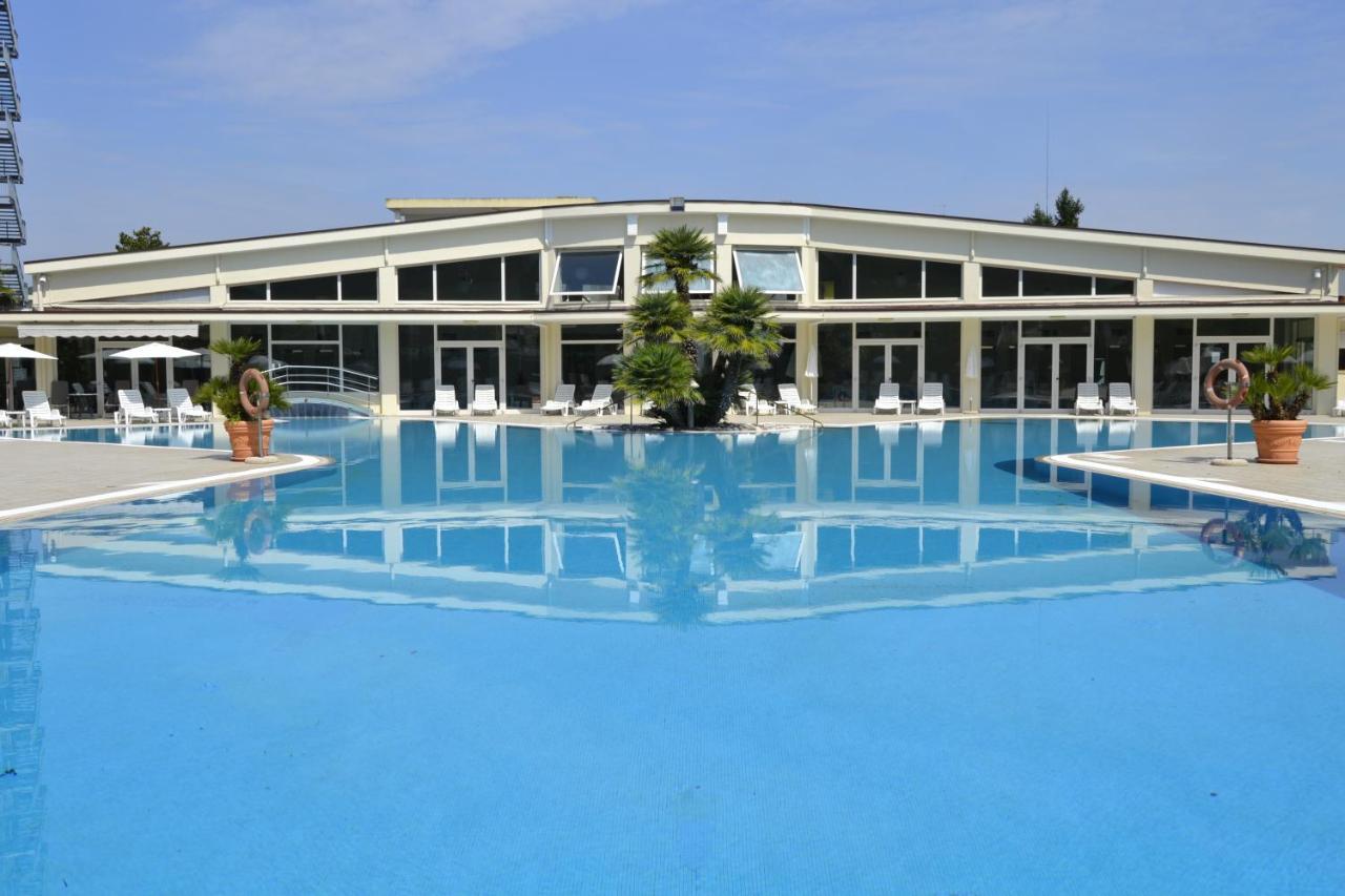 Hotel Internazionale Terme Abano Terme Exterior foto